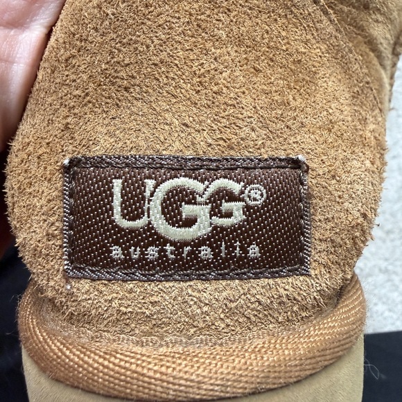 UGG Classic Short Boots in Cream and Brown - Picture 7 of 8